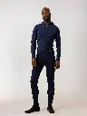 Mannequin avec hoodie et pantalon jogging 2.webp