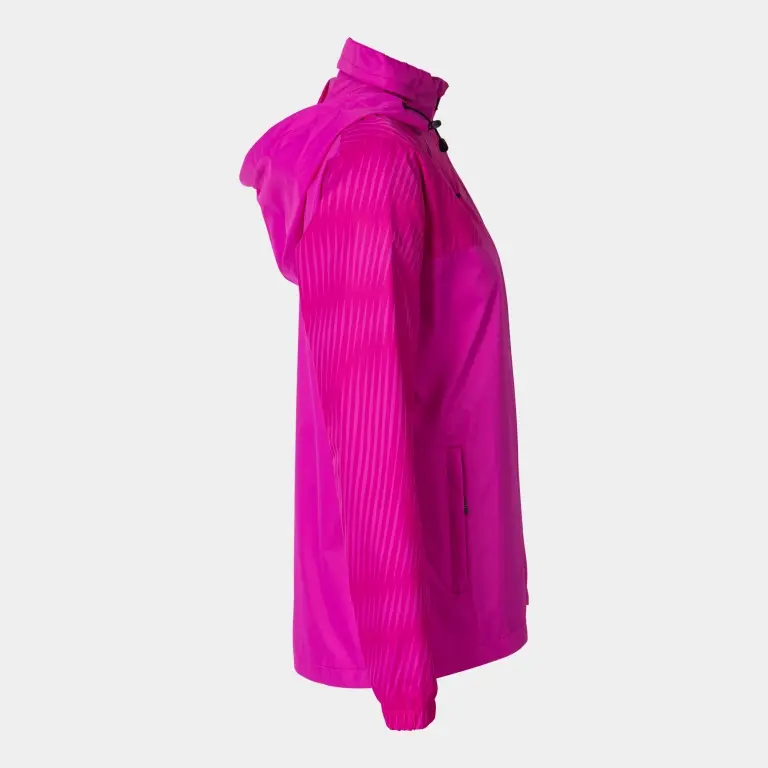 Veste rose vu coupe.webp